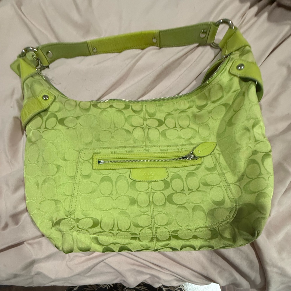 Coach Signature Lime Green Hobo Shoulder Bag – Style F14697 (2009)